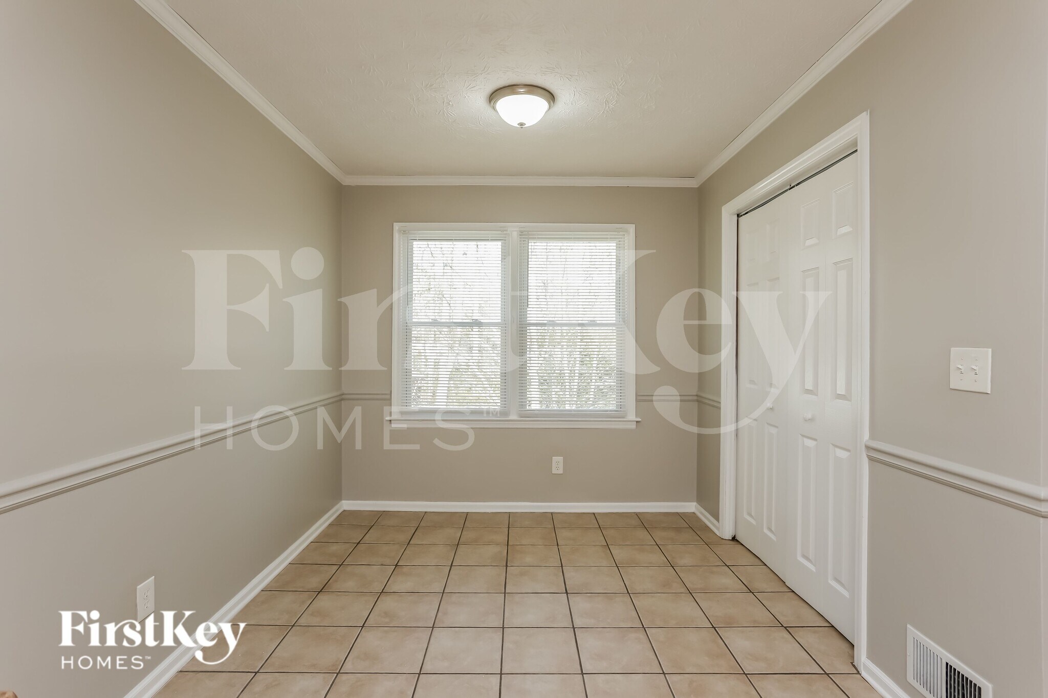 Building Photo - 2586 Kings Pistol Ct