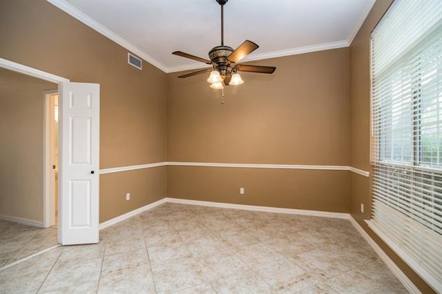 Building Photo - 2313 Dampton Dr