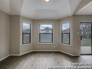 Building Photo - 9218 Shadow Crest Dr