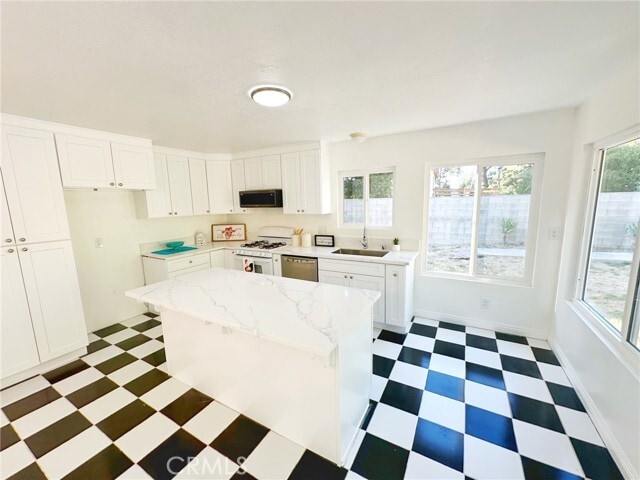 Building Photo - 2748 Rio Lempa Dr