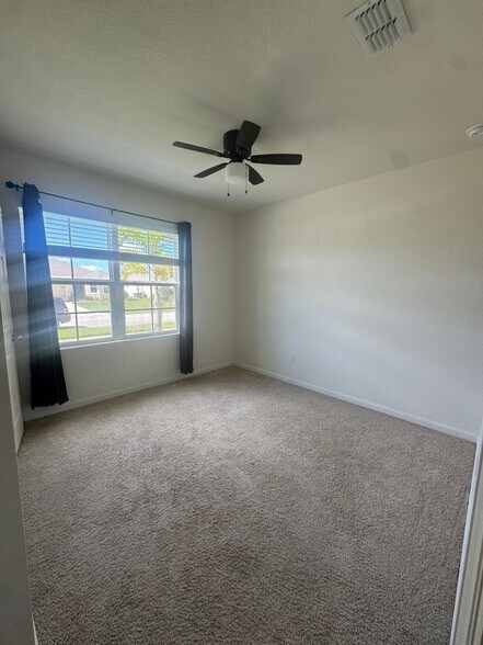 Building Photo - 3222 Trinity Cir