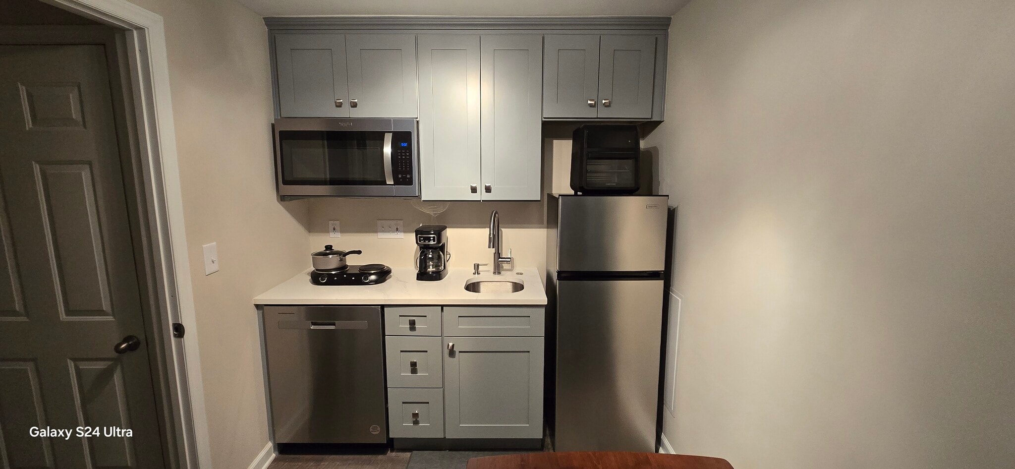 Building Photo - 14423 Hamletville St