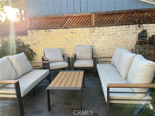 Building Photo - 921 N Berkeley Ave