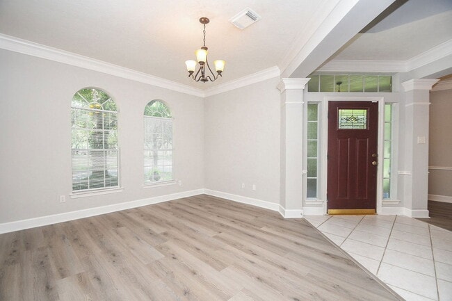 Building Photo - 1803 Red Bud Ln
