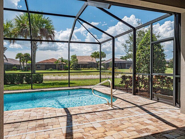 Building Photo - 5163 Longhorn Dr