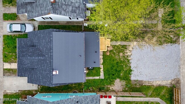 Building Photo - 1124 Sale Ave