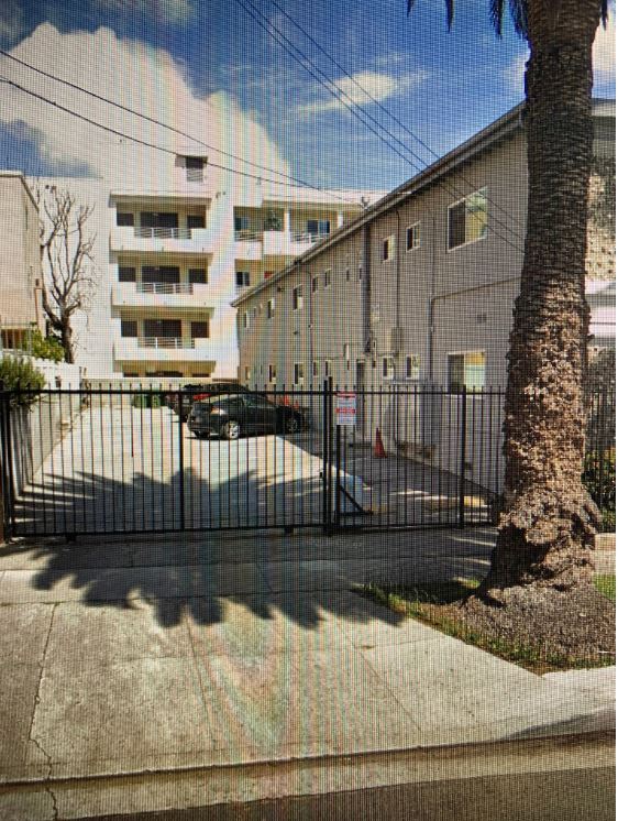 Building Photo - 11841 Avon Way
