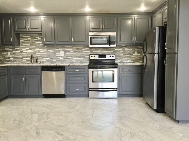 Kitchen - 1440 Veteran Ave