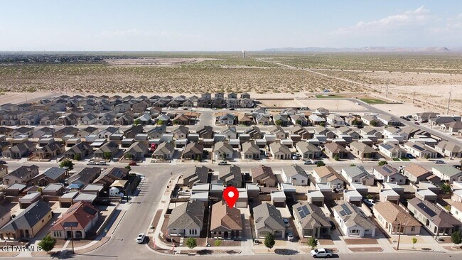 Building Photo - 14349 Tobe Davis Dr