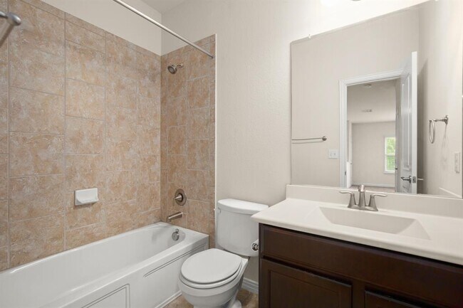 Building Photo - 10012 Epic Knoll Dr