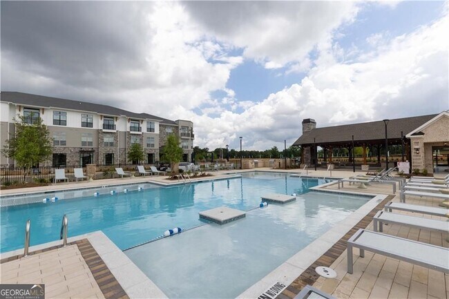 Building Photo - 5430 Howington Ct