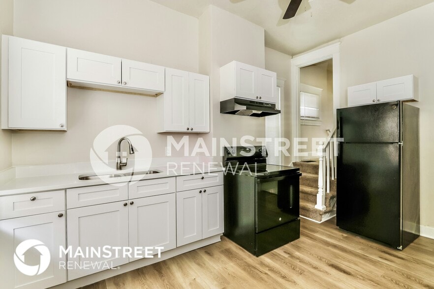 Building Photo - 124 N 43rd St