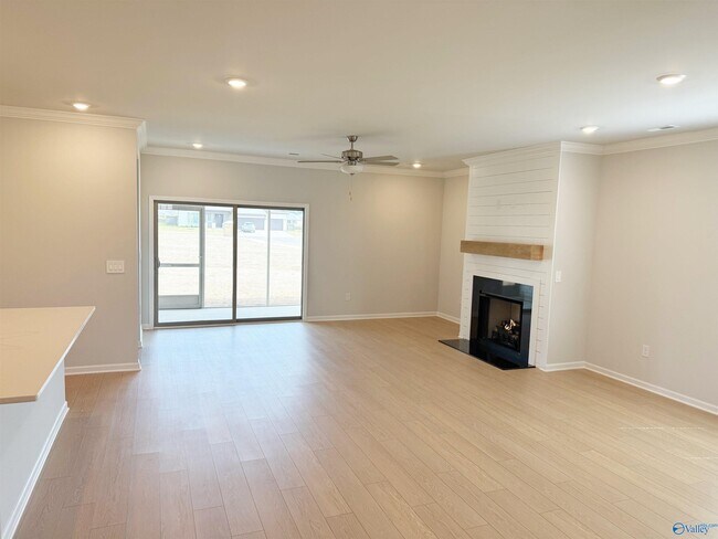 Building Photo - 202 Stockyard Cir