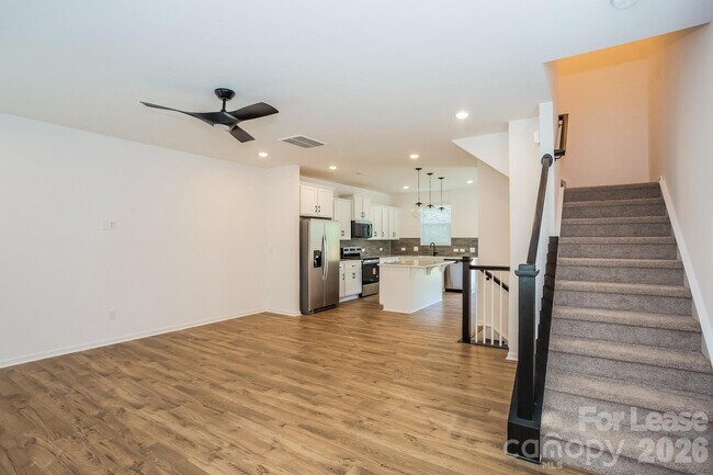 Building Photo - 11828 Avocet St