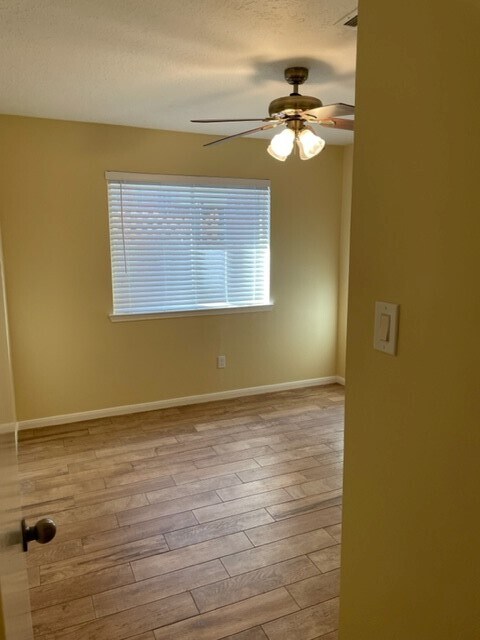 4th bedroom - 29015 Waltham St