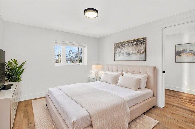 Building Photo - 3400 Tennyson St