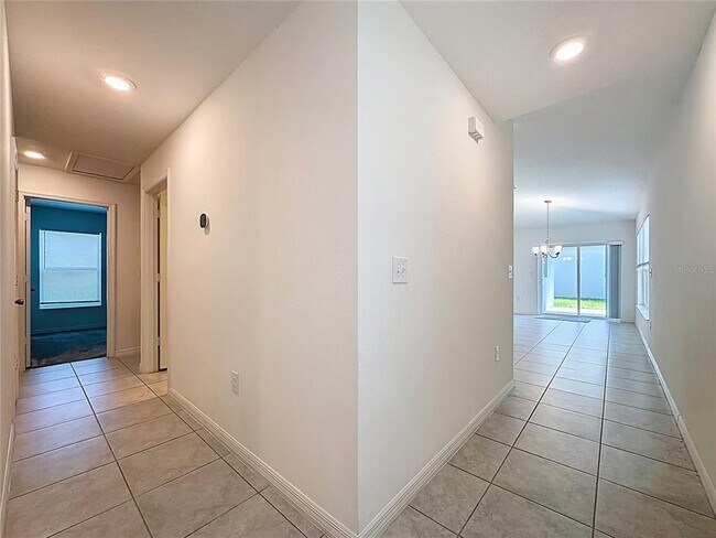Building Photo - 707 Scrub Oak Hammock Rd