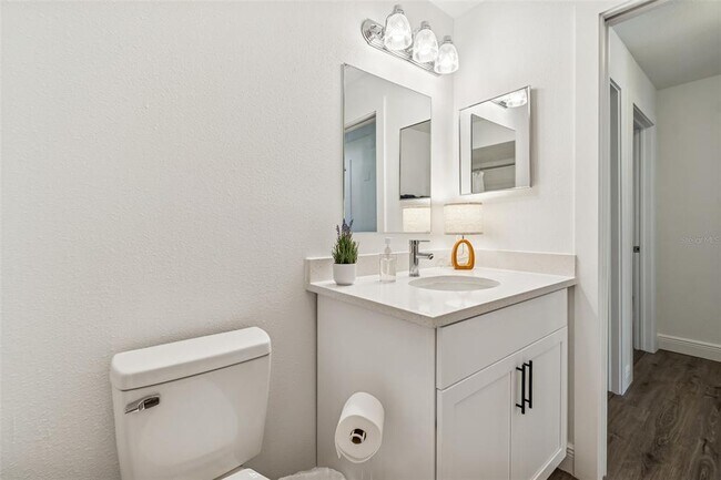 Building Photo - 12715 Taylor Nicolas Dr