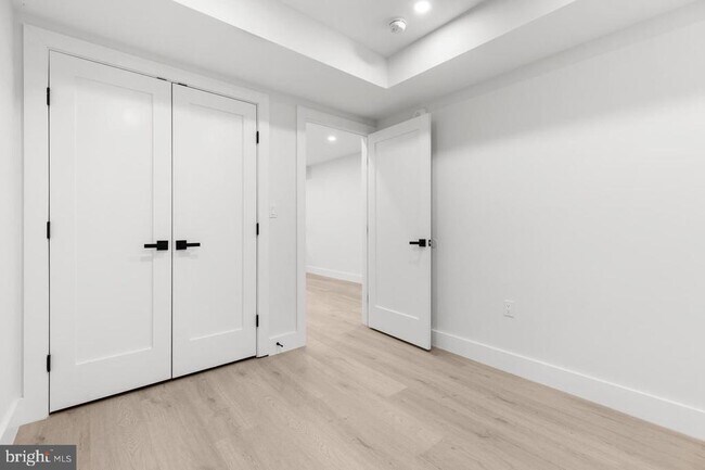 Building Photo - 3923 14th St NW