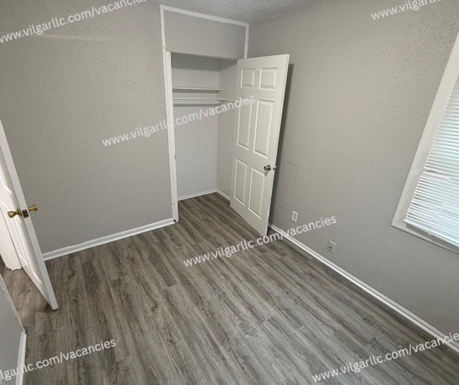 Building Photo - Newly Renovated 2-Bedroom • 1-Bathroom Home