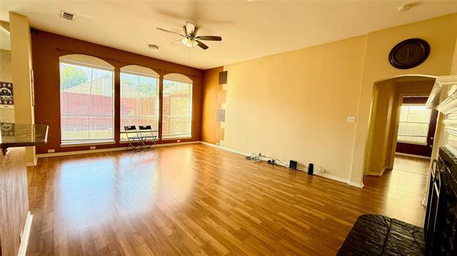 Building Photo - 9312 Vista Cir