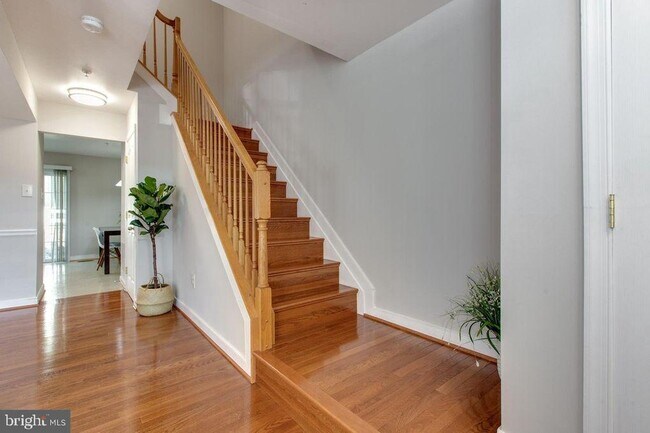 Building Photo - 1207 Pear Blossum Ct