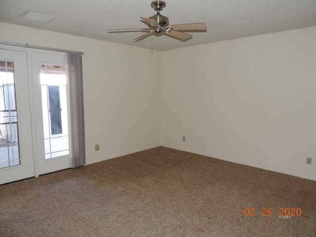 Building Photo - Charming Heritage Home for Lease!