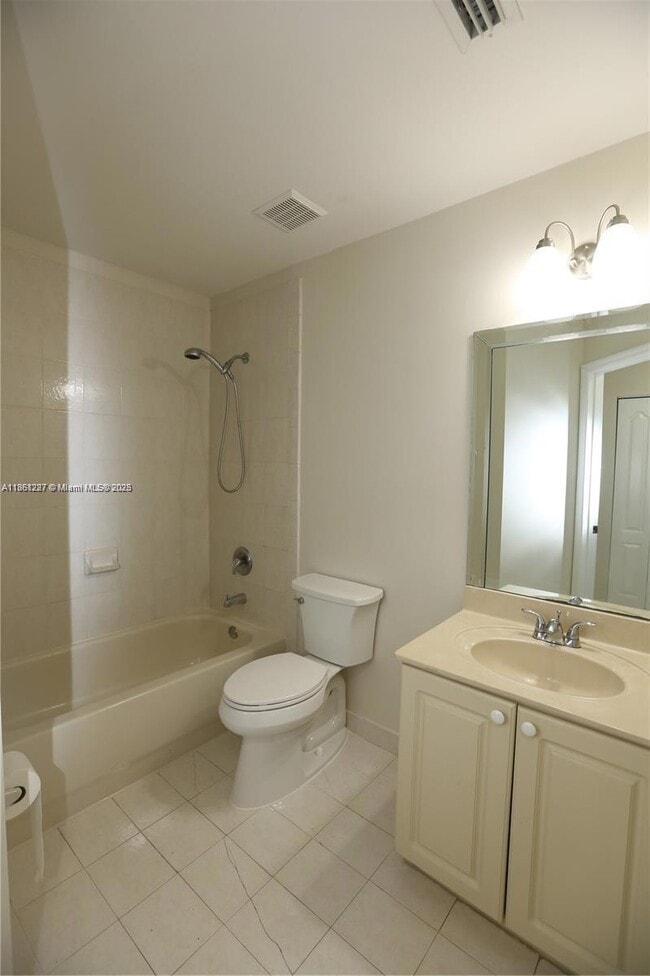 Building Photo - 14659 SW 126th Pl