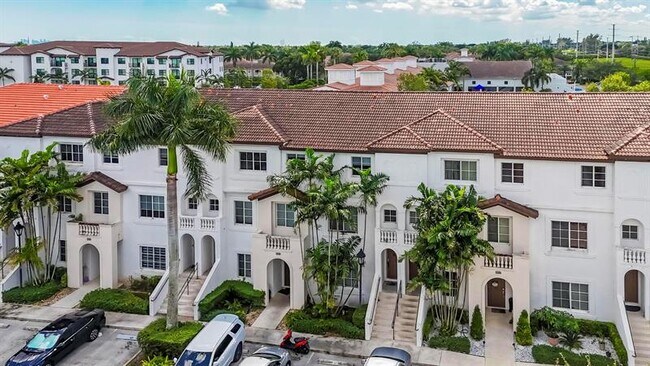 Building Photo - 12600 SW 50th Ct