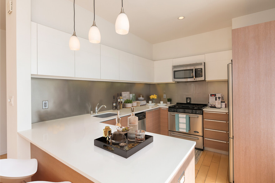 Pacific Place | Kitchen - Pacific Place Apartments