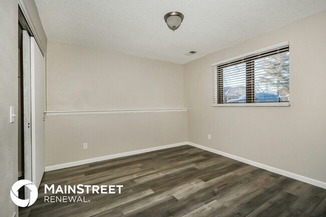 Building Photo - 1030 Rosary Tree Ct