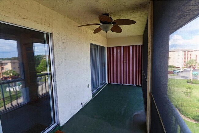 Building Photo - 4199 Heron Way