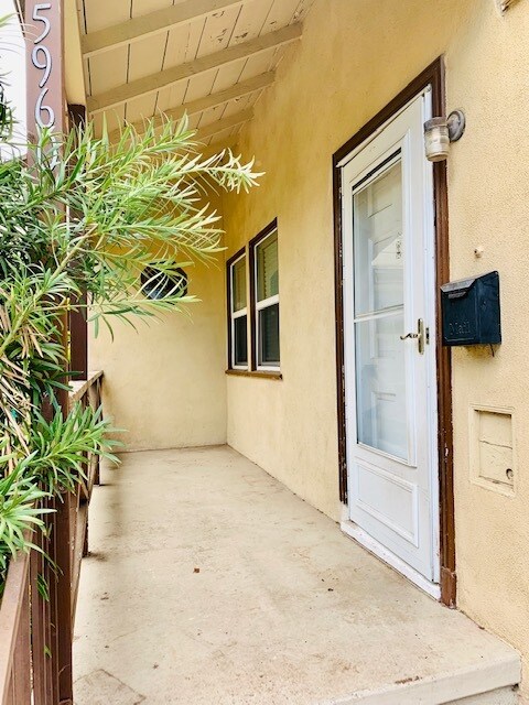 Front Entrance - 5960 W 86th Pl