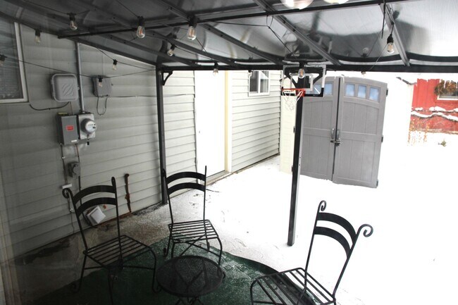 Building Photo - 4259 Packard St