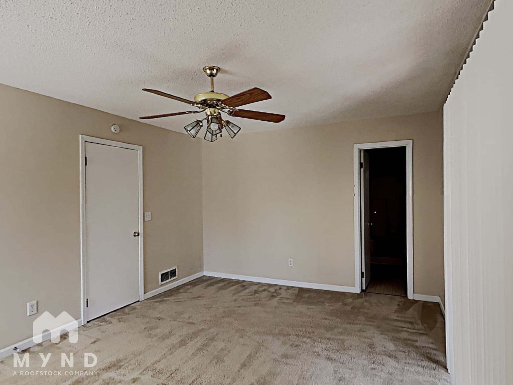 Building Photo - 3255 Sharon Ln