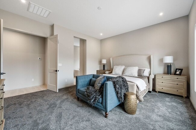 Building Photo - 5504 E Edgar Wy