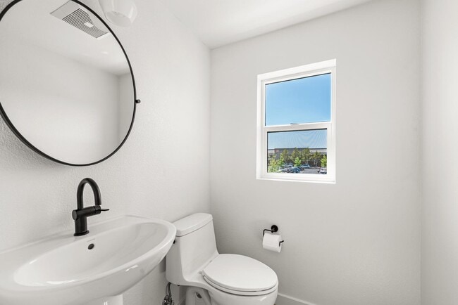 Building Photo - 212 Wakeful Wy