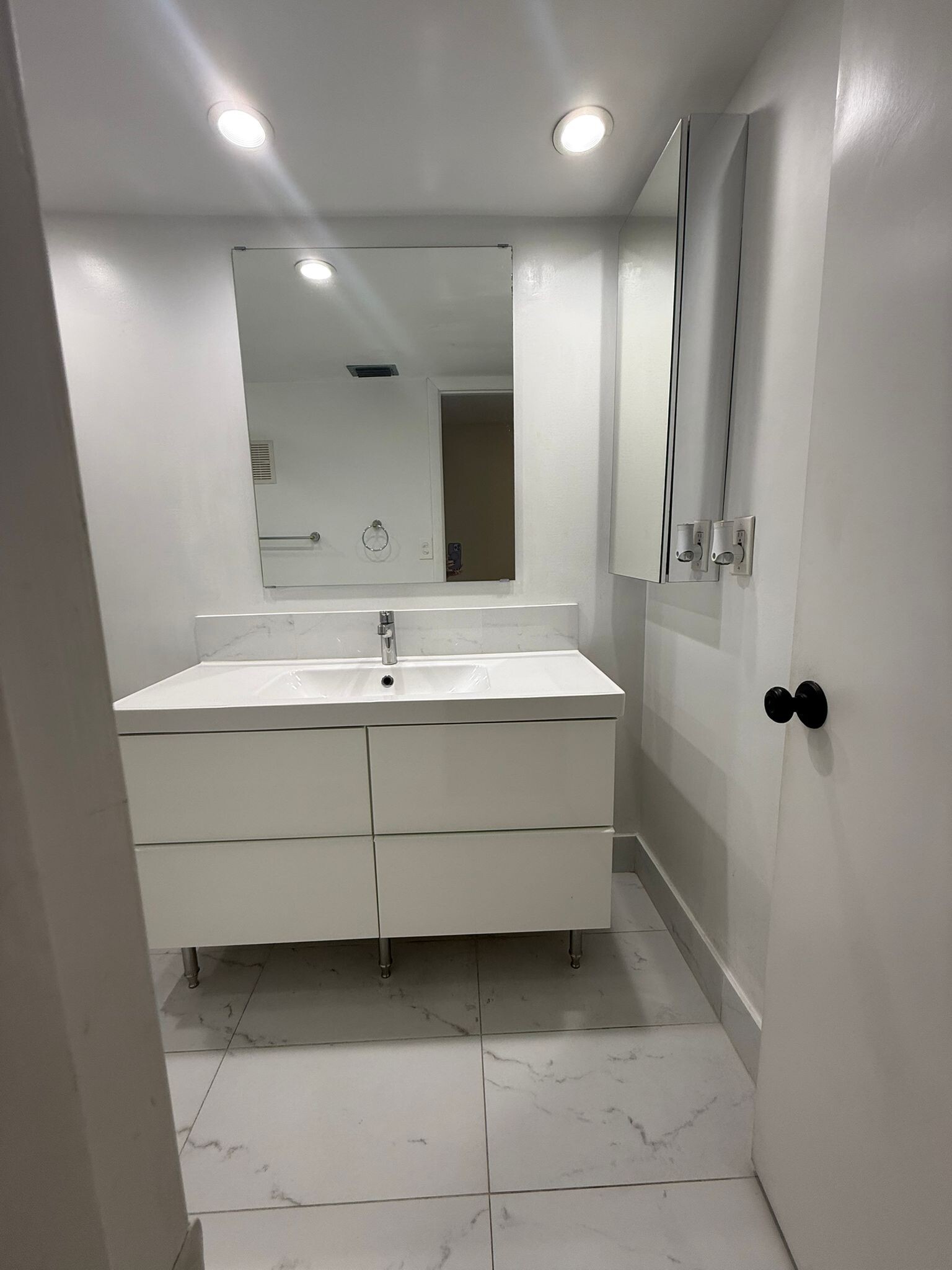Guest Bathroom 1 - 4760 NW 102nd Ave