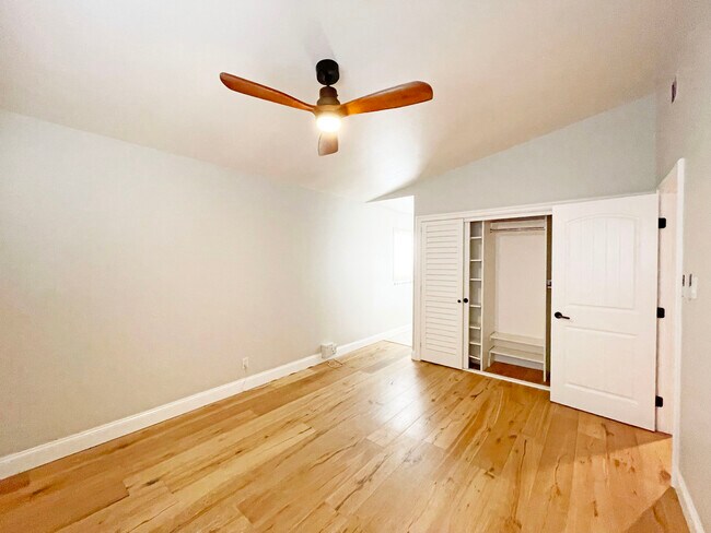 Building Photo - 4720 Emerald St