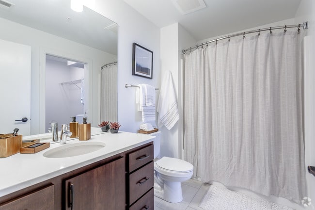 1BR, 1BA - Den A - Capitol Place Apartments