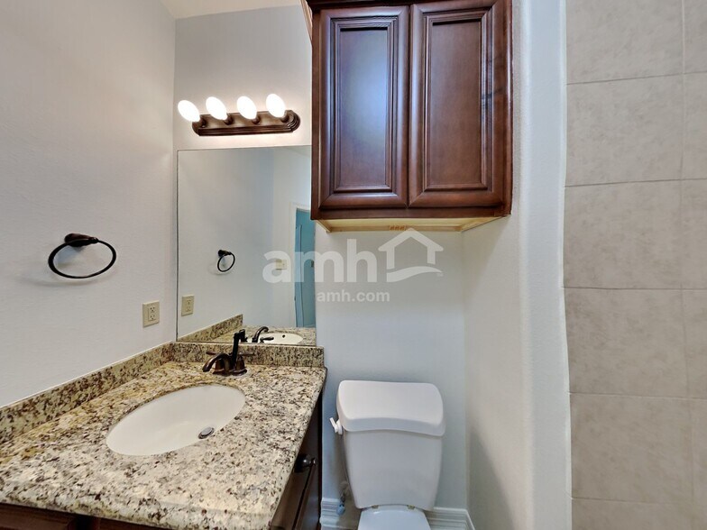 Building Photo - 10224 Forest Glade Ct