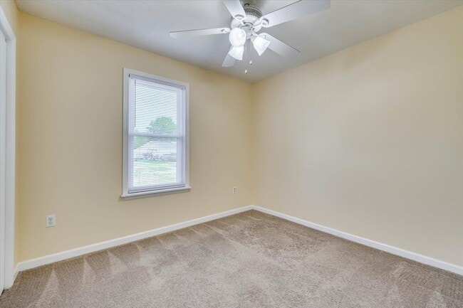 Building Photo - 125 Cyndee Cir
