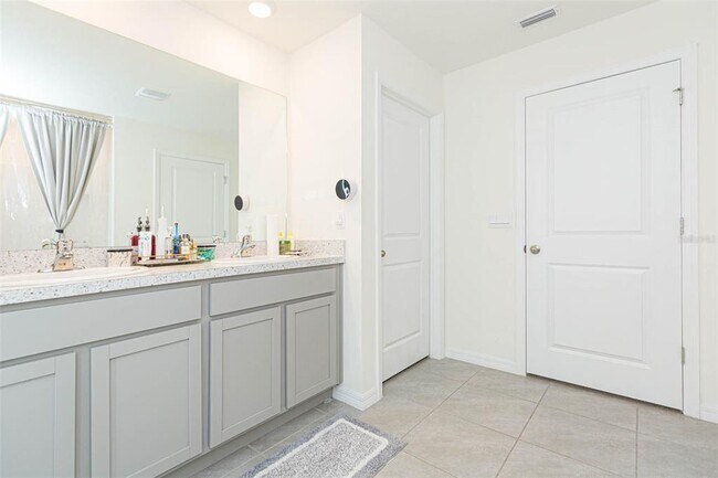 Building Photo - 36703 Spanish Rose Dr