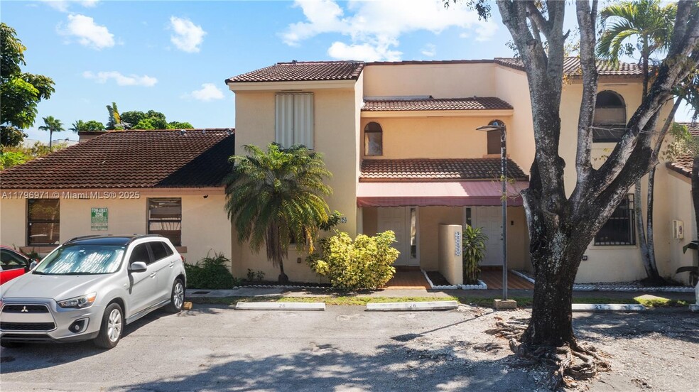 Building Photo - 2090 SW 122nd Ave