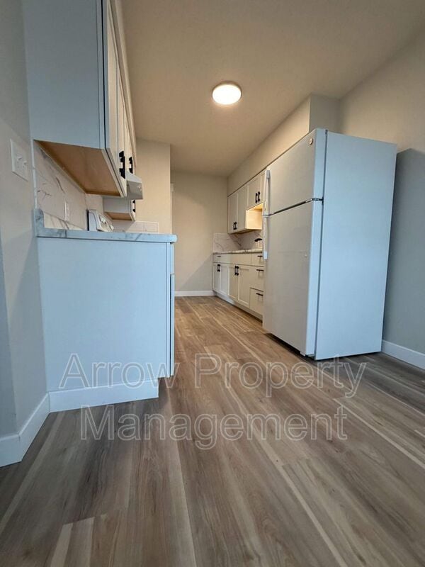 Building Photo - 610 S 7th St