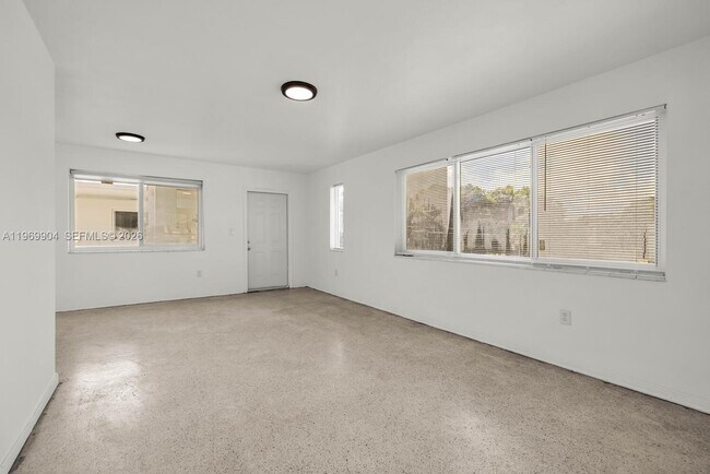 Building Photo - 501 NE 82nd Terrace