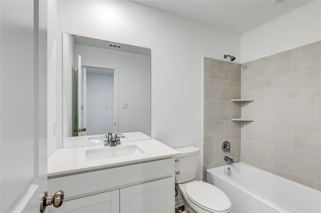 Building Photo - 18010 Cedar Waxwing Wy