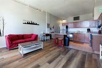 Building Photo - 408 W St Clair Ave