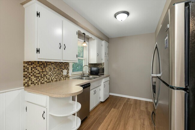 Building Photo - 1319 Amelia St