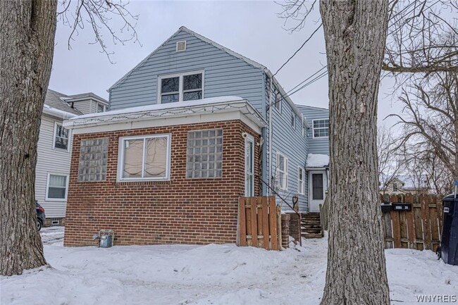 Building Photo - 1629 10th St